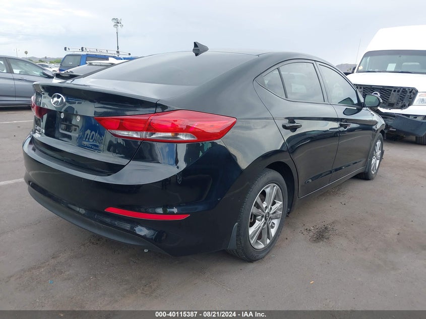 VIN 5NPD84LF8JH229127 2018 HYUNDAI ELANTRA SEL