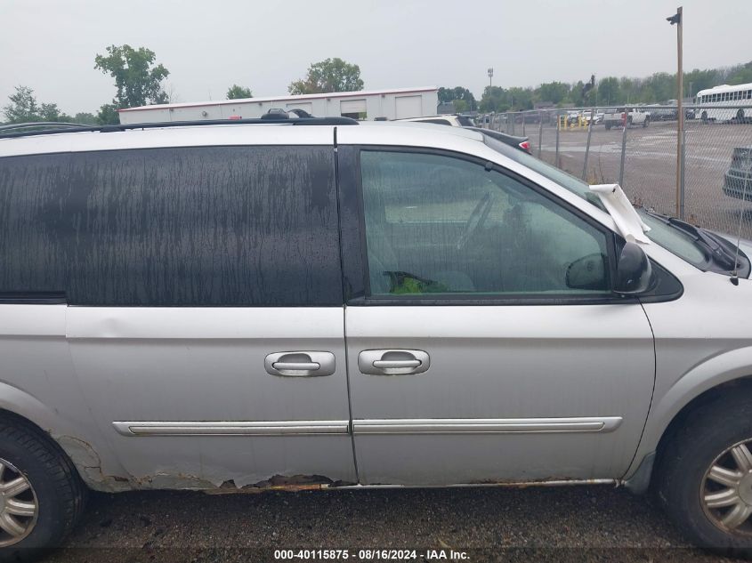 2004 Chrysler Town & Country Touring VIN: 2C4GP54L84R617718 Lot: 40115875