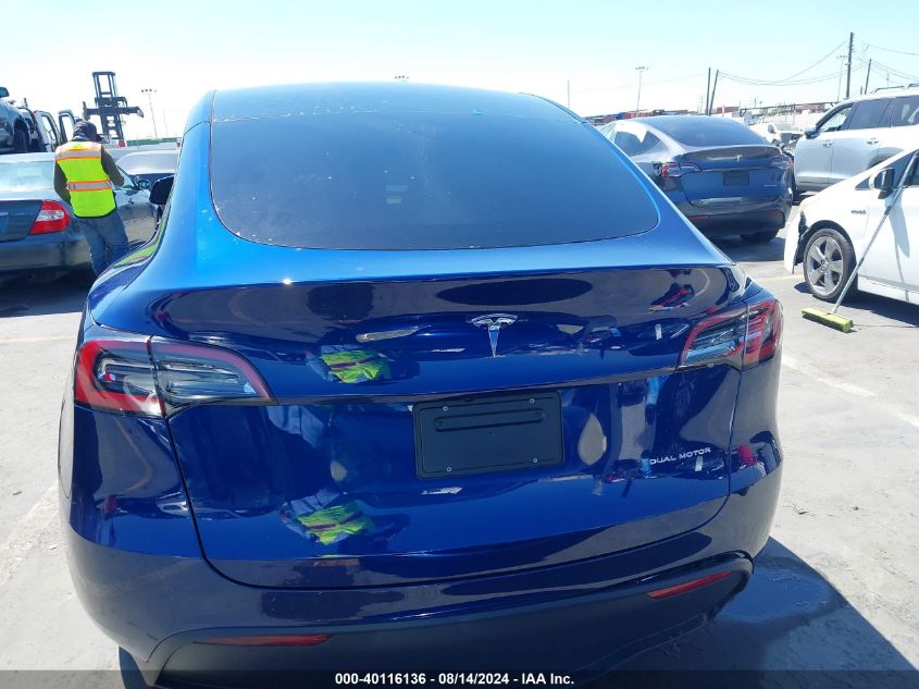 2024 Tesla Model Y Long Range Dual Motor All-Wheel Drive VIN: 7SAYGAEE2RF133093 Lot: 40116136