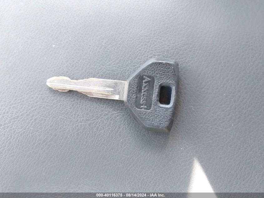 1992 Jeep Cherokee Laredo VIN: 1J4FJ58S3NL101334 Lot: 40116375