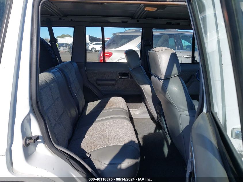 1992 Jeep Cherokee Laredo VIN: 1J4FJ58S3NL101334 Lot: 40116375