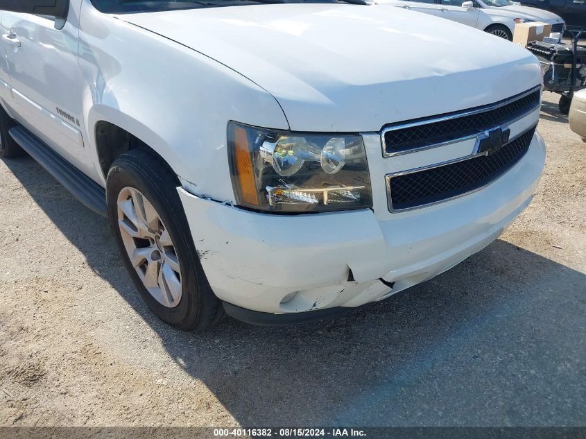 2008 Chevrolet Tahoe Lt VIN: 1GNFC13068R197743 Lot: 40116382