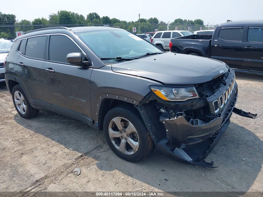 VIN 3C4NJDBB3KT629167 2019 JEEP COMPASS LATITUDE 4X4