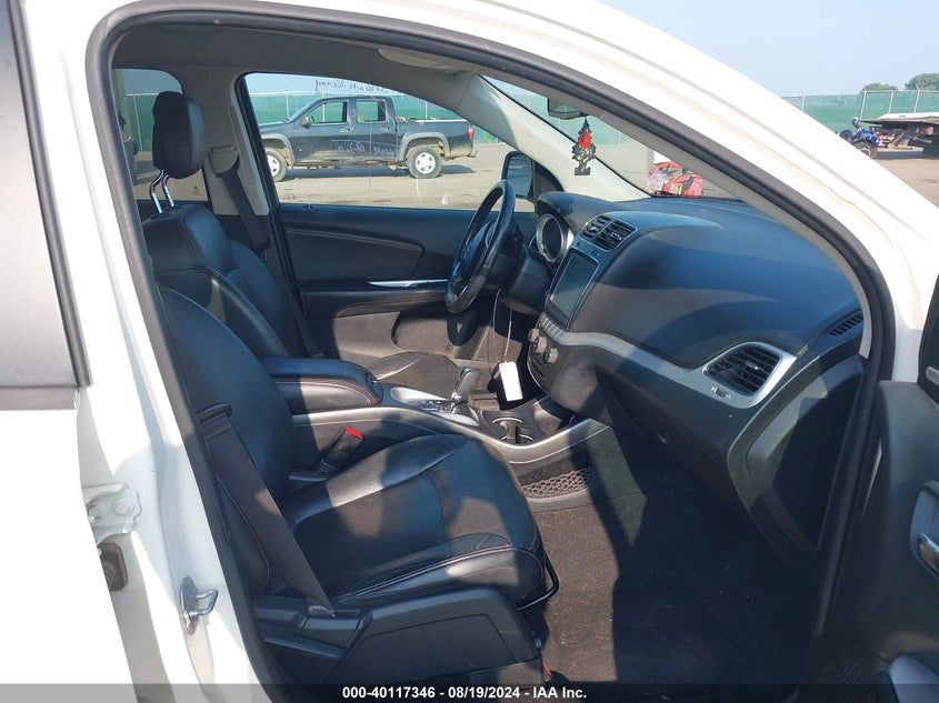 VIN 3C4PDDEG6KT764599 2019 DODGE JOURNEY GT AWD
