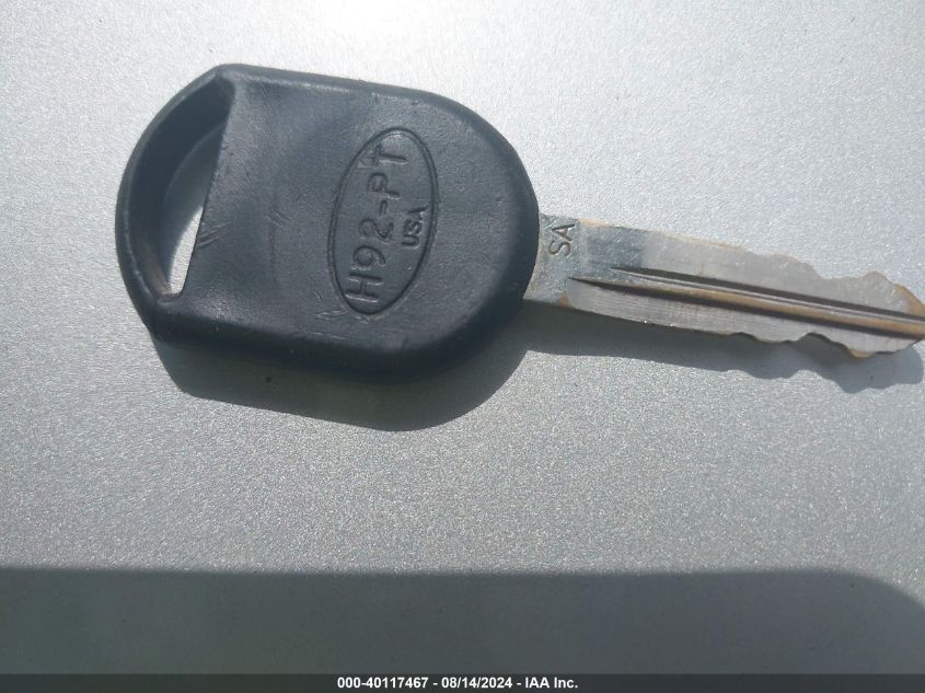 2008 Ford Escape Xlt VIN: 1FMCU93158KD41593 Lot: 40117467