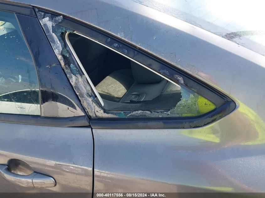 2012 Ford Focus Se VIN: 1FAHP3F22CL382906 Lot: 40117556