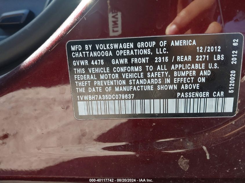 1VWBH7A35DC079637 2013 Volkswagen Passat Se