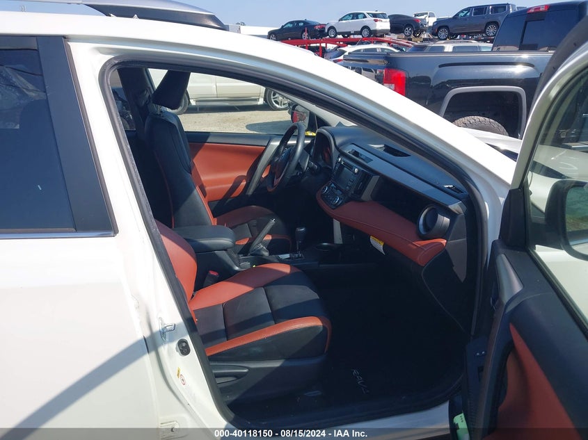 2015 TOYOTA RAV4 LIMITED - JTMDFREV0FD157781