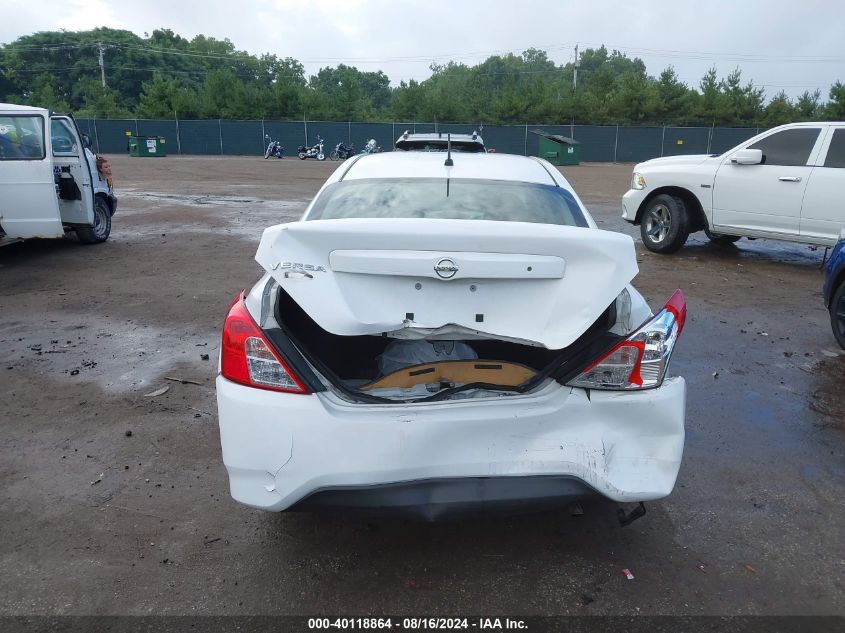 2016 Nissan Versa 1.6 S VIN: 3N1CN7AP4GL835621 Lot: 40118864