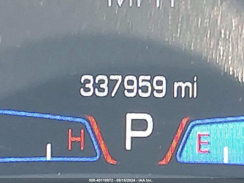 2018 Chrysler 300 Limited VIN: 2C3CCAEG9JH145975 Lot: 40118972