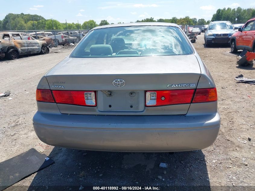 2000 Toyota Camry Ce VIN: 4T1BG22K6YU622018 Lot: 40118992