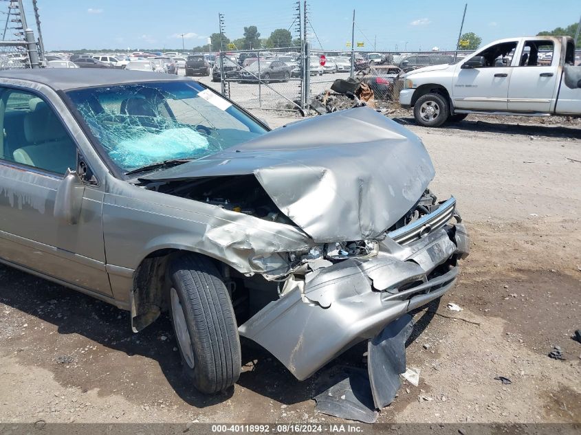 2000 Toyota Camry Ce VIN: 4T1BG22K6YU622018 Lot: 40118992