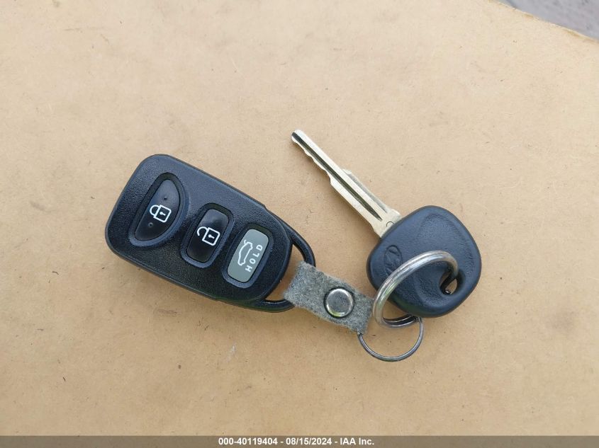 5NPDH4AE9DH300947 2013 Hyundai Elantra Gls