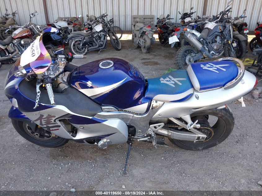 2005 Suzuki Gsx1300 Rk5 VIN: JS1GW71A452100721 Lot: 40119650