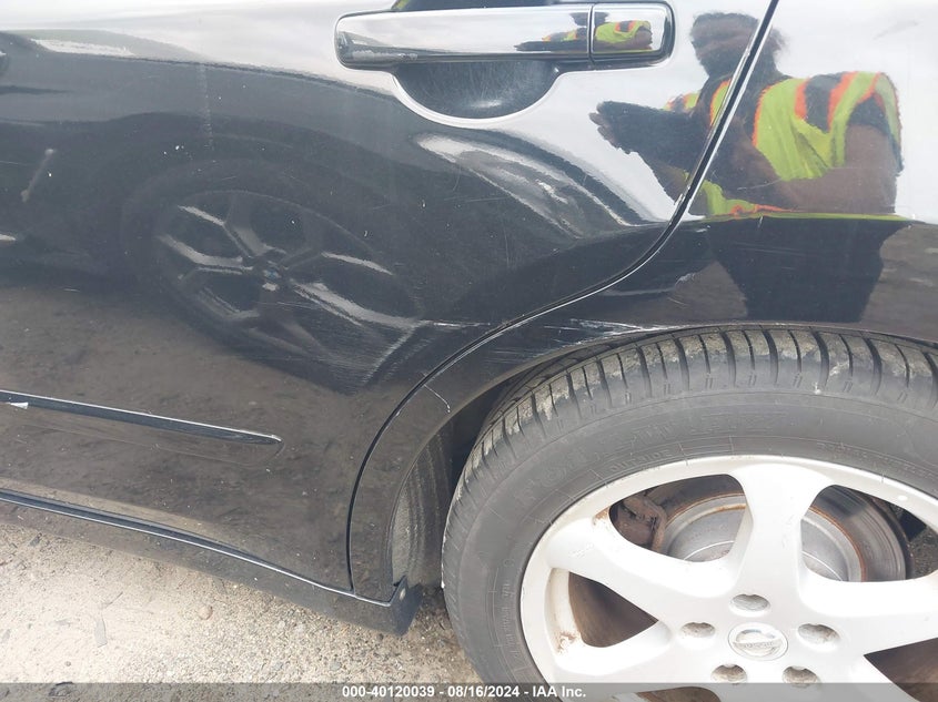 2010 Nissan Altima 2.5 S VIN: 1N4AL2AP5AN500605 Lot: 40120039