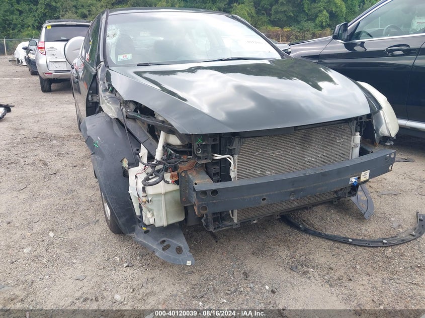 2010 Nissan Altima 2.5 S VIN: 1N4AL2AP5AN500605 Lot: 40120039