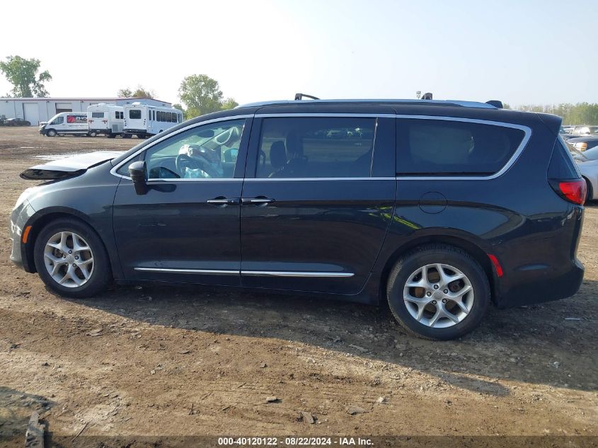 2017 Chrysler Pacifica Touring-L Plus VIN: 2C4RC1EG7HR597935 Lot: 40120122