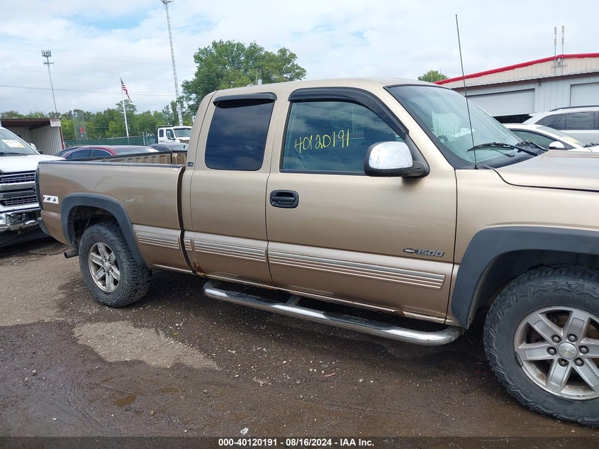 2000 Chevrolet Silverado 1500 Ls VIN: 2GCEK19T2Y1256983 Lot: 40120191