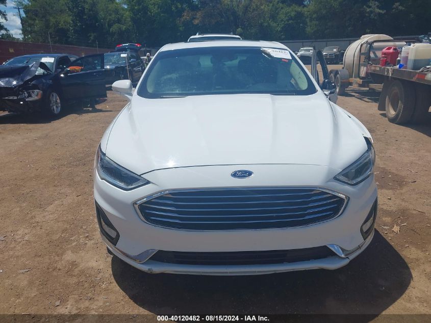 2019 Ford Fusion Titanium VIN: 3FA6P0D98KR124282 Lot: 40120482