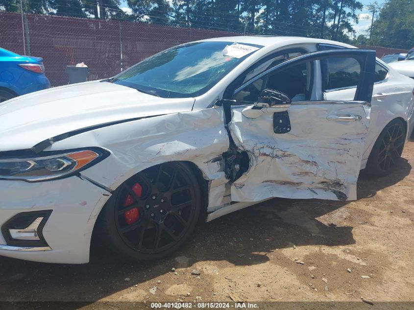 2019 Ford Fusion Titanium VIN: 3FA6P0D98KR124282 Lot: 40120482