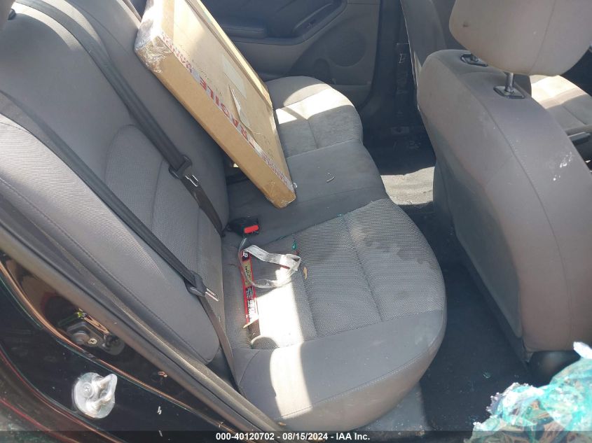 2017 Kia Forte Lx VIN: 3KPFK4A71HE116981 Lot: 40120702