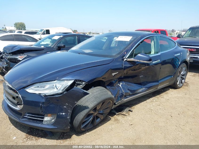 2013 Tesla Model S Performance VIN: 5YJSA1CP5DFP06599 Lot: 40120852