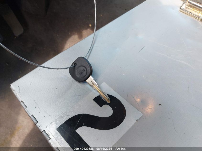 2010 Chevrolet Silverado C1500 Ls VIN: 3GCRCREA7AG129533 Lot: 40120886