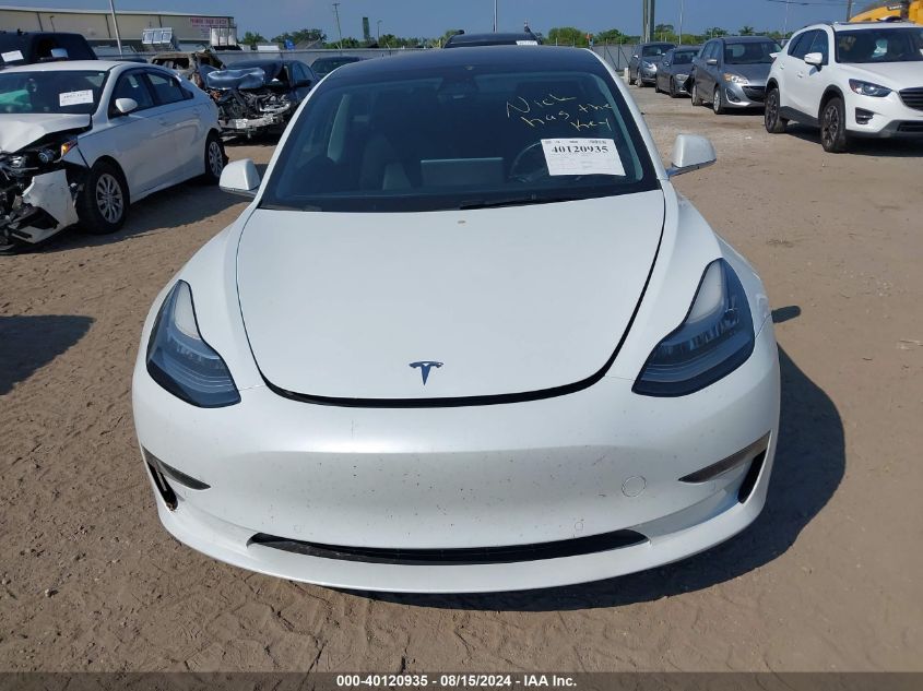 2018 Tesla Model 3 Long Range/Mid Range VIN: 5YJ3E1EA2JF042307 Lot: 40120935