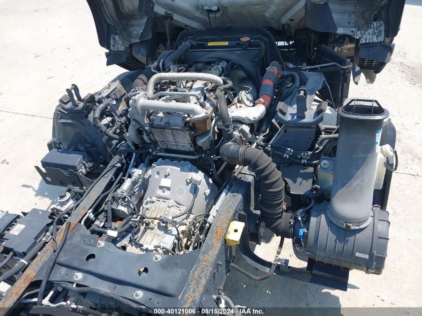 2015 Isuzu Npr Dsl Reg At VIN: JALB4W172F7400166 Lot: 40121006