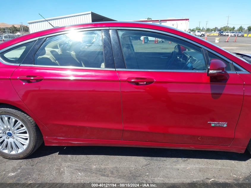 2014 Ford Fusion Energi Se Luxury VIN: 3FA6P0PU5ER164615 Lot: 40121194