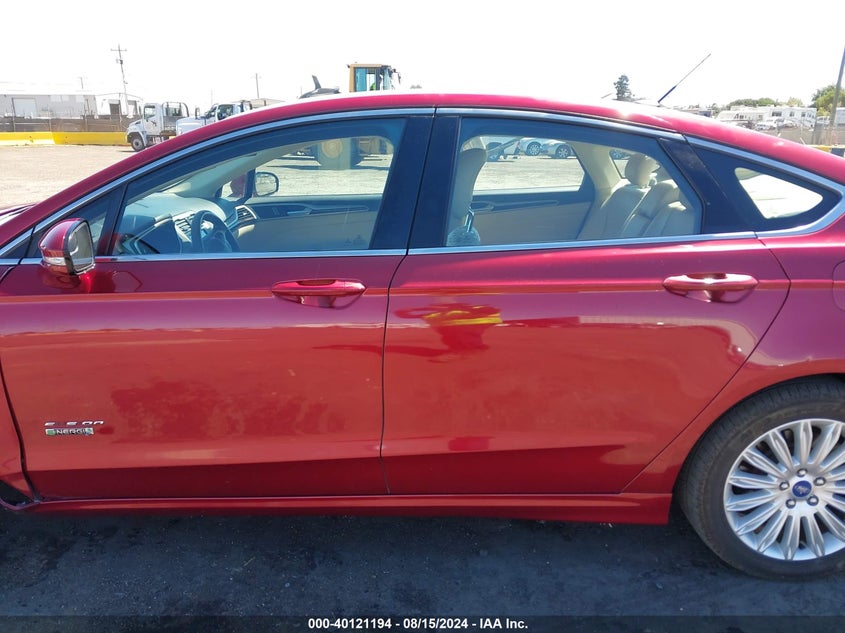 2014 Ford Fusion Energi Se Luxury VIN: 3FA6P0PU5ER164615 Lot: 40121194
