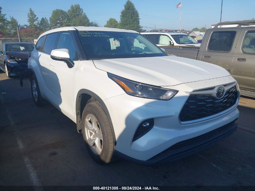 5TDZZRAH7NS136894 2022 TOYOTA HIGHLANDER - Image 1