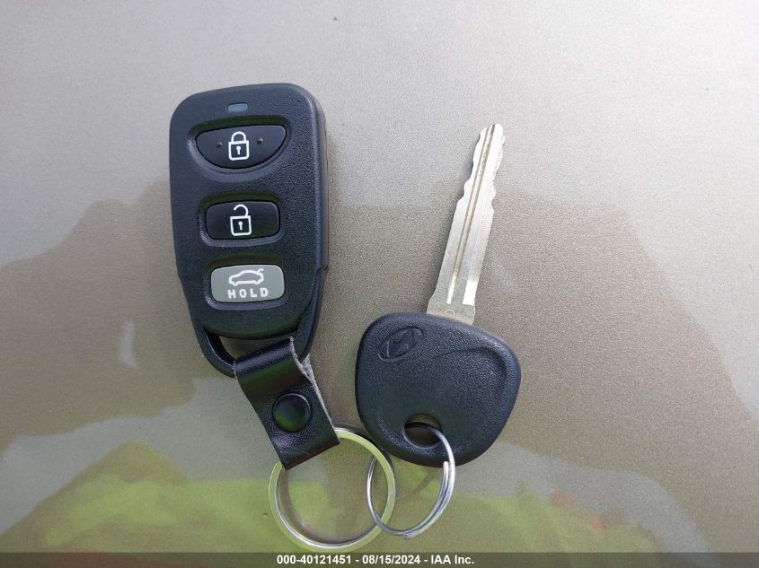 2019 Hyundai Elantra Sel VIN: KMHD84LF0KU779621 Lot: 40121451