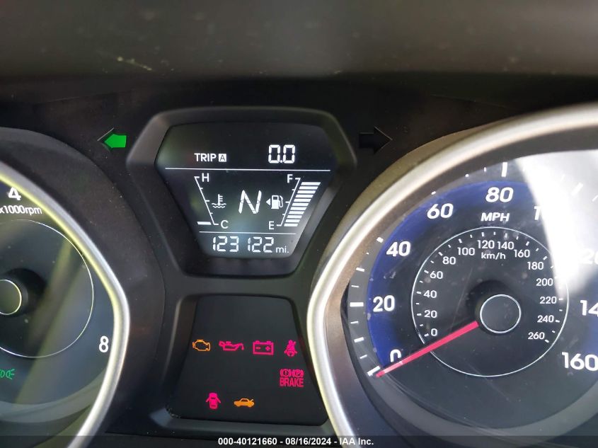 5NPDH4AE4EH475768 2014 Hyundai Elantra Limited