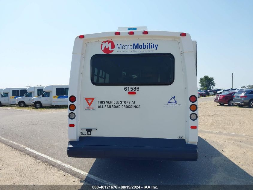 2017 Ford E-450 Cutaway VIN: 1FDFE4FS3HDC35360 Lot: 40121676