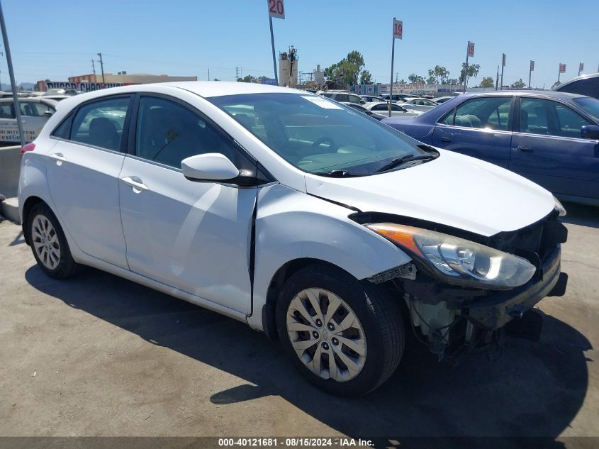 KMHD35LH6GU334605 2016 HYUNDAI ELANTRA - Image 1