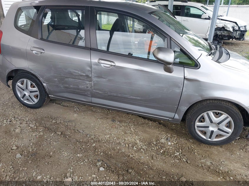 2008 HONDA FIT VIN: JHMGD38468S061105