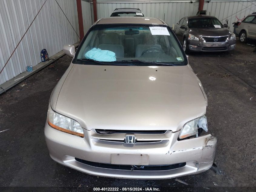 2000 Honda Accord 2.3 Se VIN: 1HGCG6693YA101266 Lot: 40122222