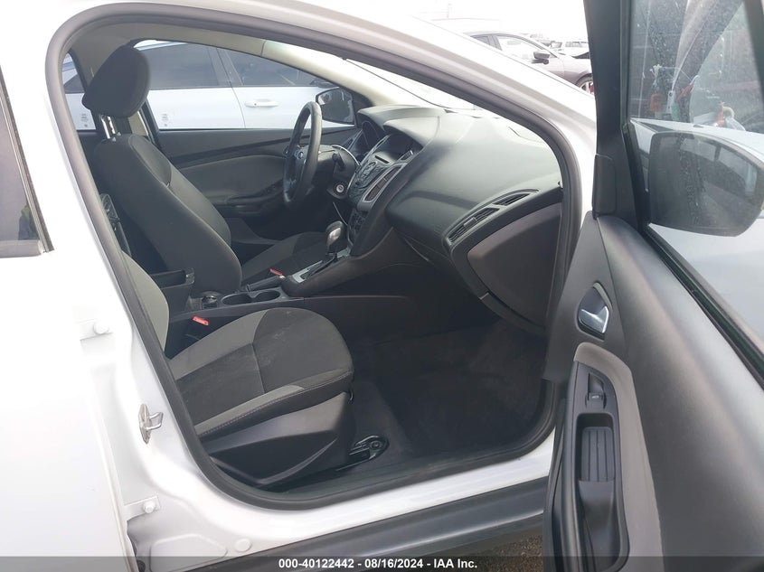 2014 FORD FOCUS SE - 1FADP3F21EL199207