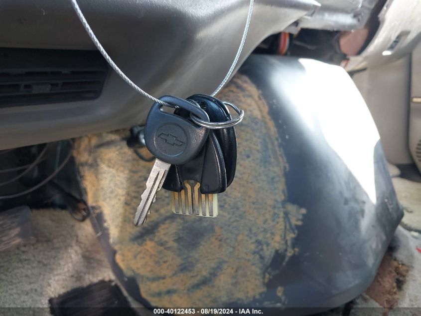 1999 Chevrolet Express VIN: 1GBFG15R1X1146581 Lot: 40122453