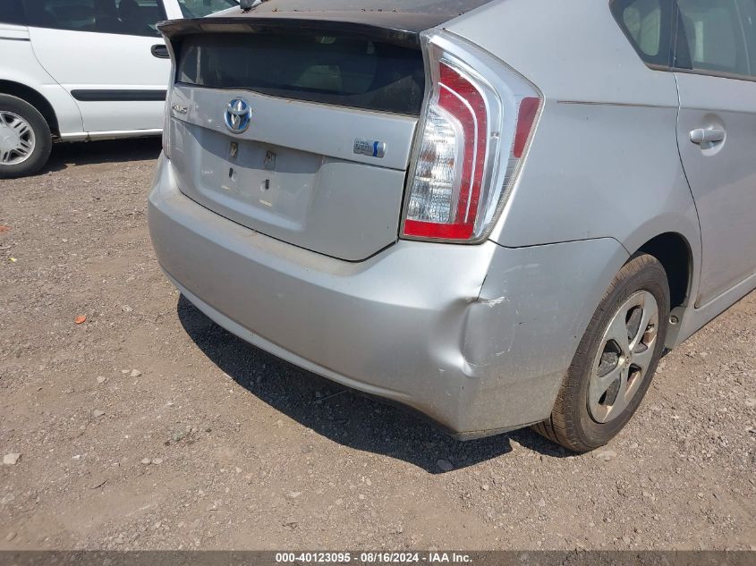 2013 Toyota Prius Two VIN: JTDKN3DU5D5592321 Lot: 40123095