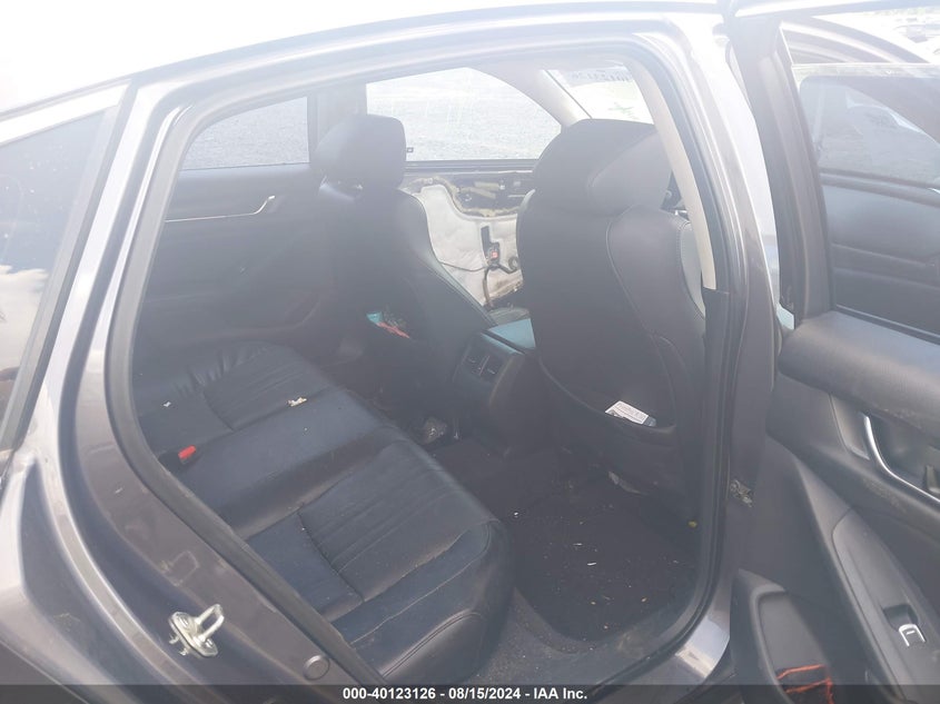 VIN 1HGCV1F53JA017444 2018 HONDA ACCORD EX-L