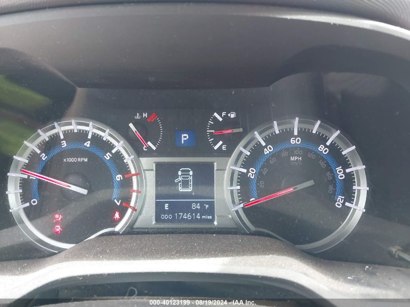 2014 TOYOTA 4RUNNER SR5 - JTEBU5JR7E5175553