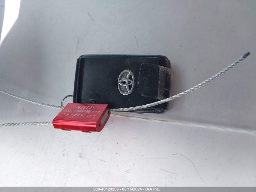 2007 Toyota Prius VIN: JTDKB20U477662215 Lot: 40123209