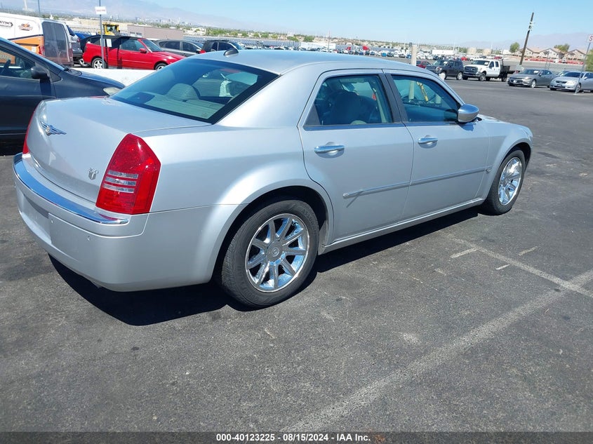 2005 Chrysler 300C VIN: 2C3AA63H75H639909 Lot: 40123225