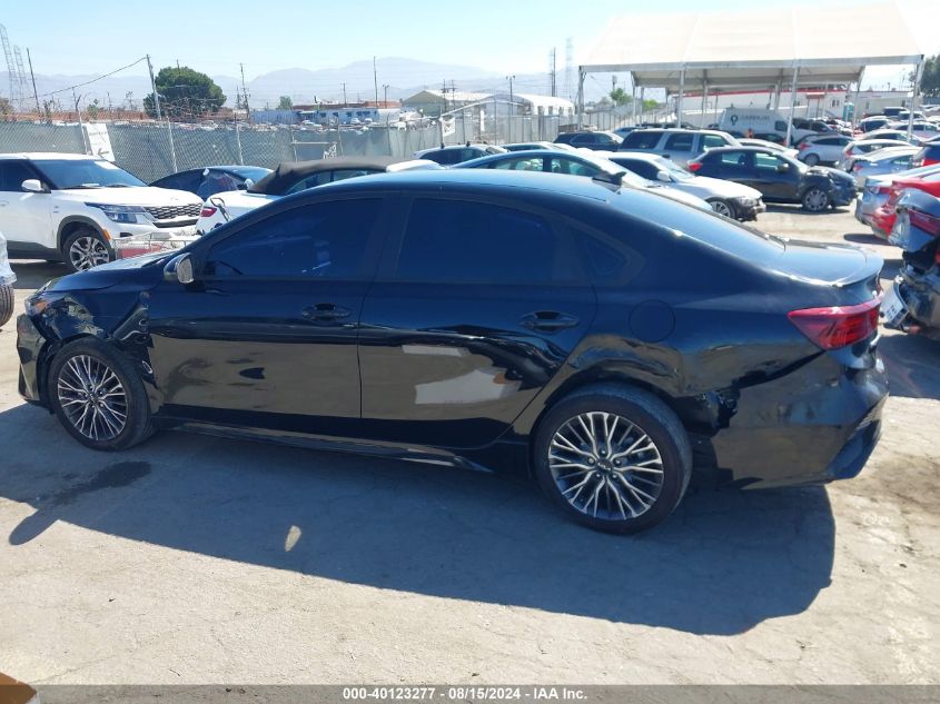 2023 Kia Forte Gt-Line VIN: 3KPF54ADXPE613877 Lot: 40123277