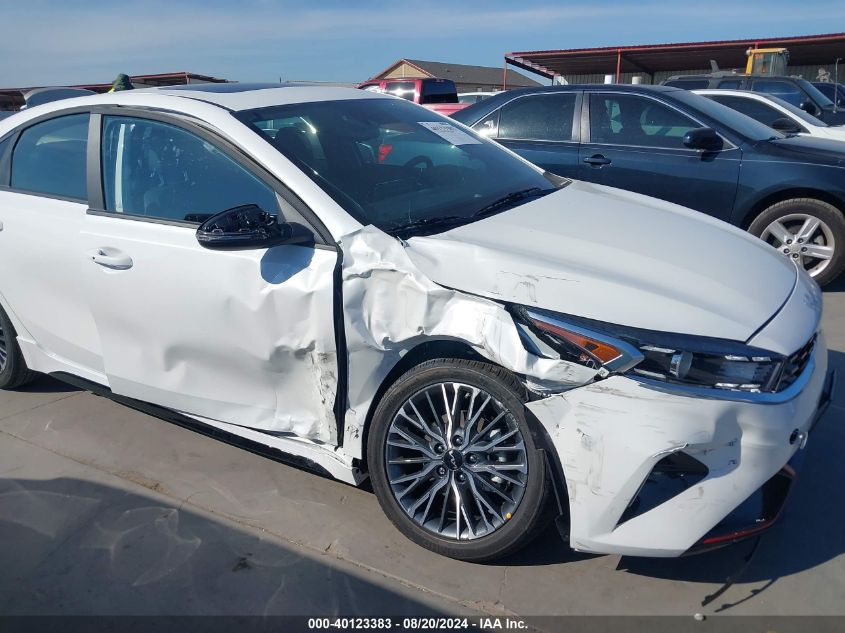 2024 Kia Forte Gt Line VIN: 3KPF54AD9RE807111 Lot: 40123383