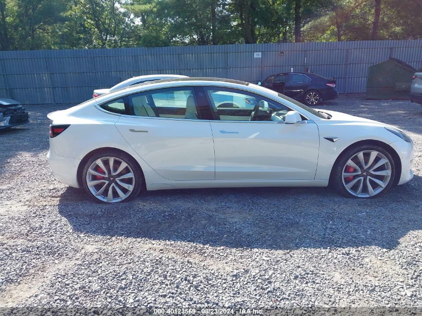 2019 Tesla Model 3 Long Range/Performance VIN: 5YJ3E1EBXKF487369 Lot: 40123569