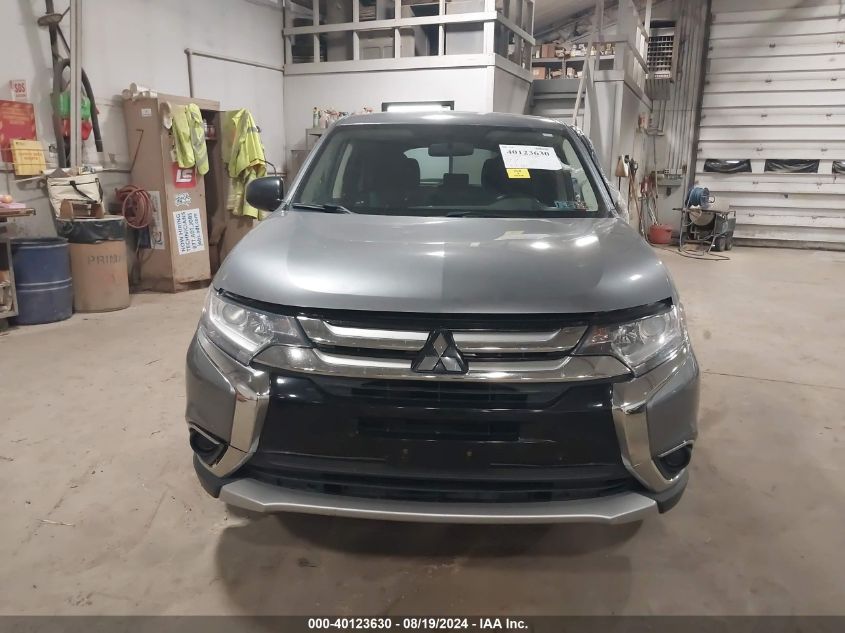 2016 Mitsubishi Outlander Es VIN: JA4AZ3A31GZ038552 Lot: 40123630