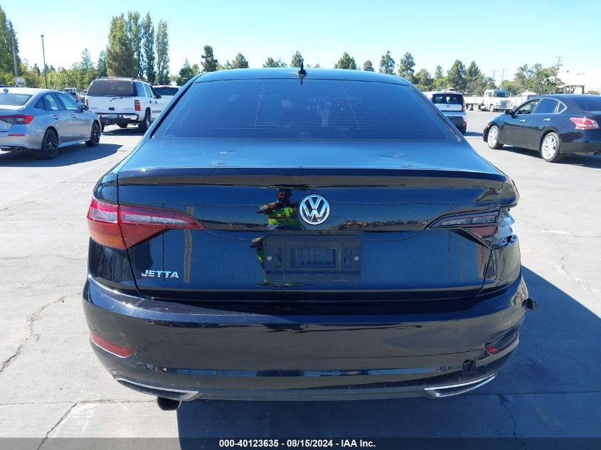 2019 Volkswagen Jetta 1.4T R-Line/1.4T S/1.4T Se VIN: 3VWCB7BU9KM147964 Lot: 40123635